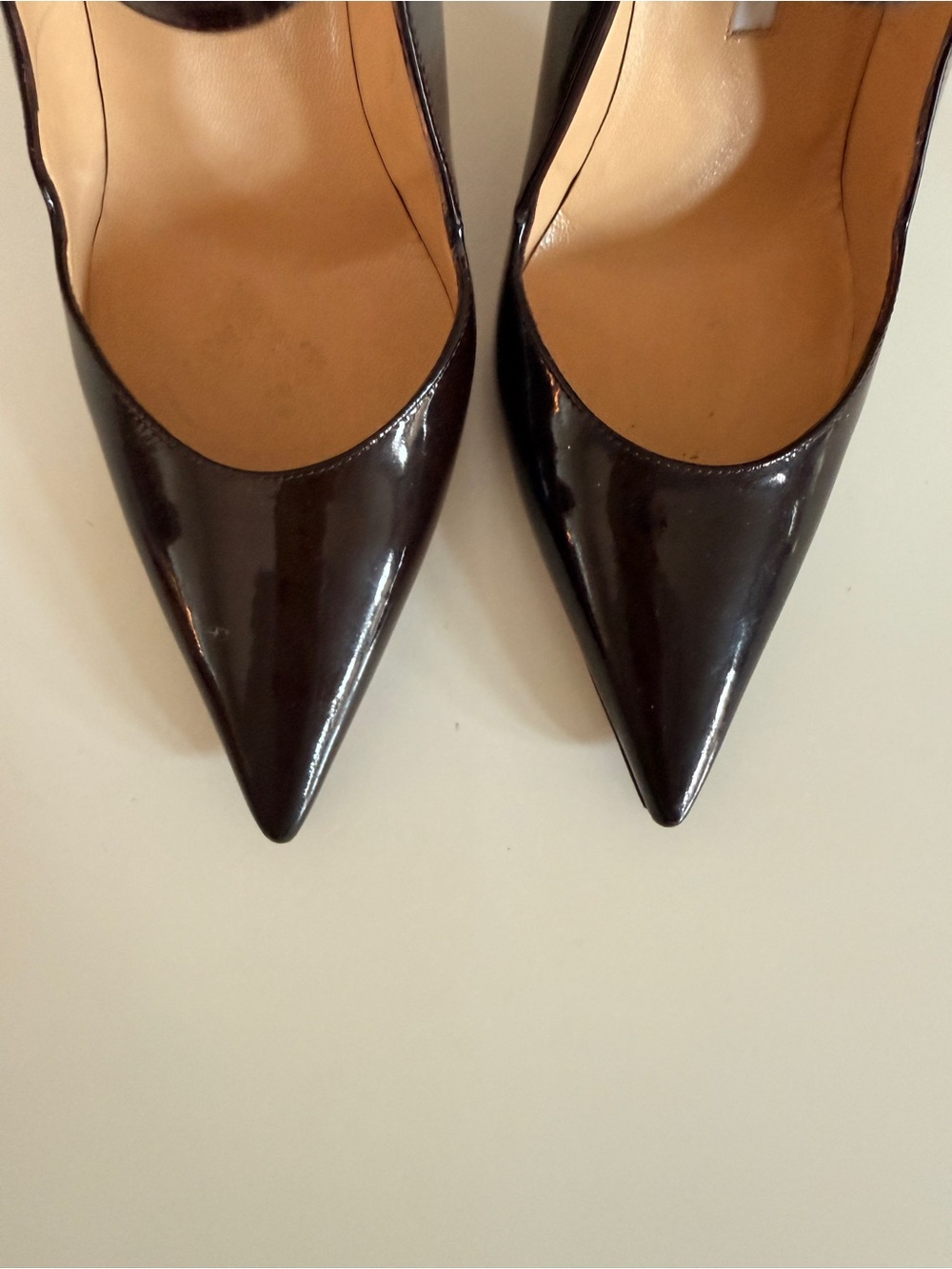 Manolo Blahnik Burgundy Patent Mary Jane Pointed Pumps with Gold Buckle - Picture 4 of 5